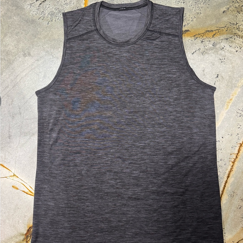 Lululemon Metal Vent Tech Muscle Tank